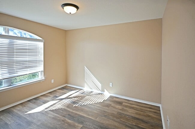 Photo - 1433 Cutler Bay