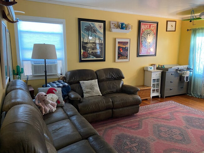 Photo - 2807 Ruff Ave
