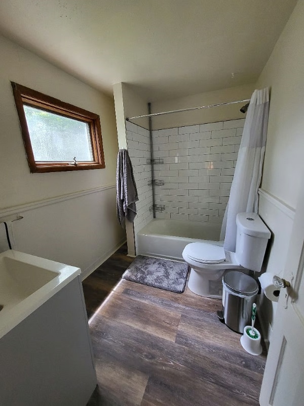 Photo - 423 Schuyler St Unidad 3