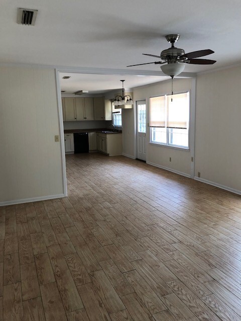 Photo - 1903 Azure Dr