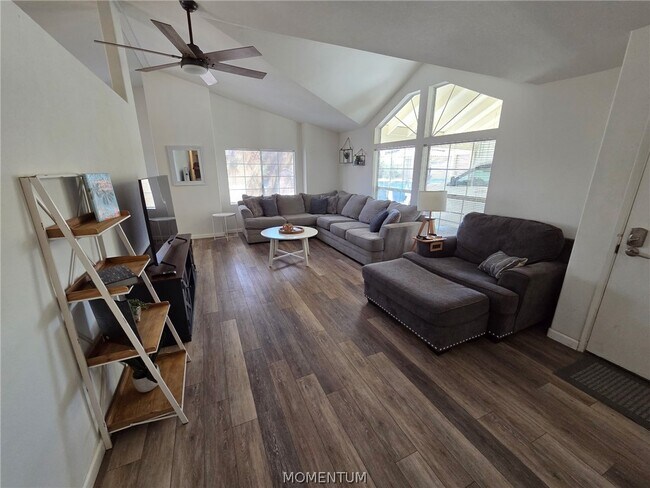 2140 Whitewater Dr