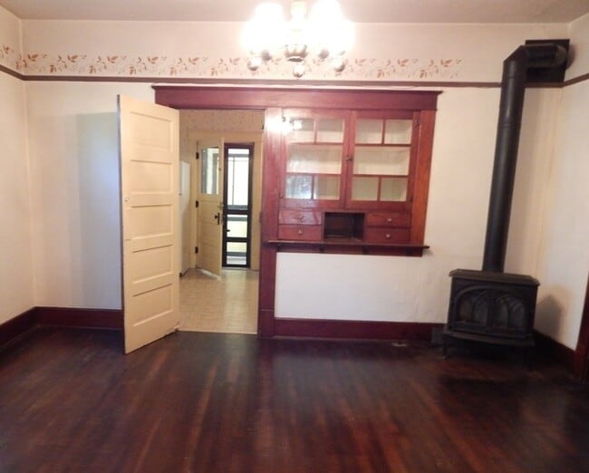 Photo - 3Bd/1Ba Two Story House - Available Soon!