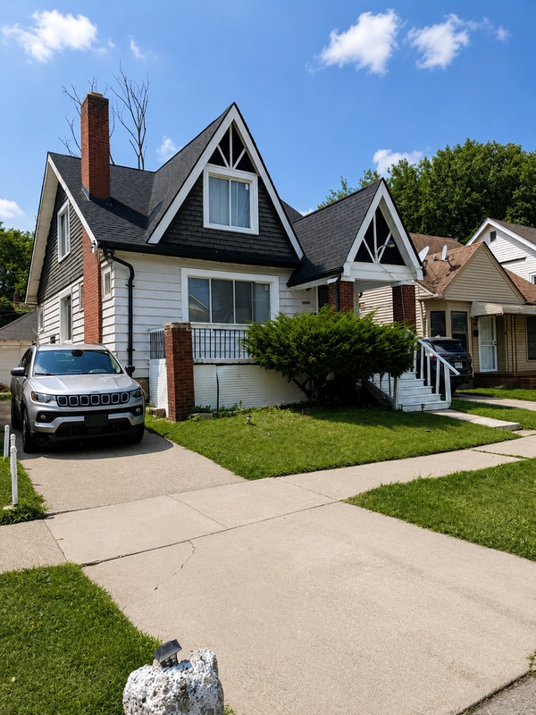 Photo - 14877 Lesure St
