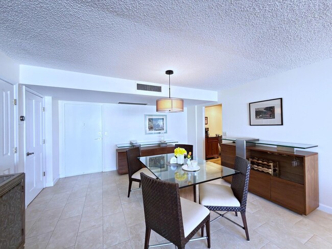 Photo - 3546 S Ocean Blvd Unidad 826