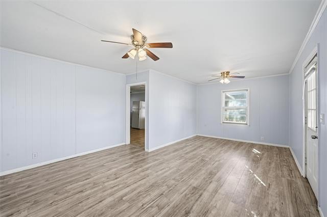 Photo - 406 N College St