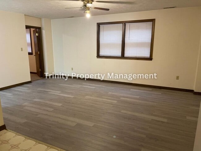 Photo - 1419 W Pike St