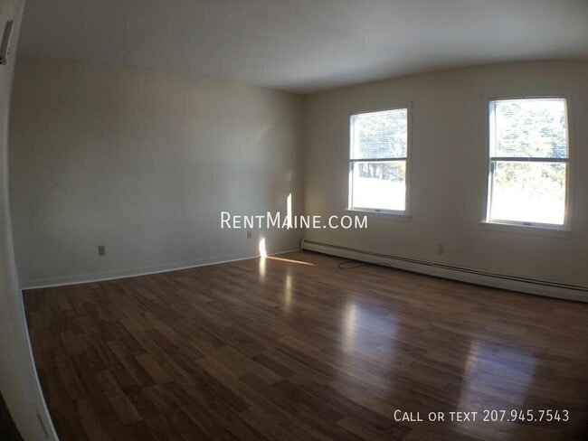 114 Main Rd S Unit B