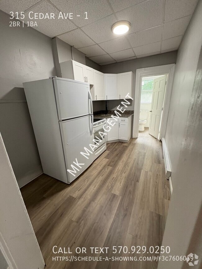 Building Photo - 315 Cedar Ave Unit 1 Rental