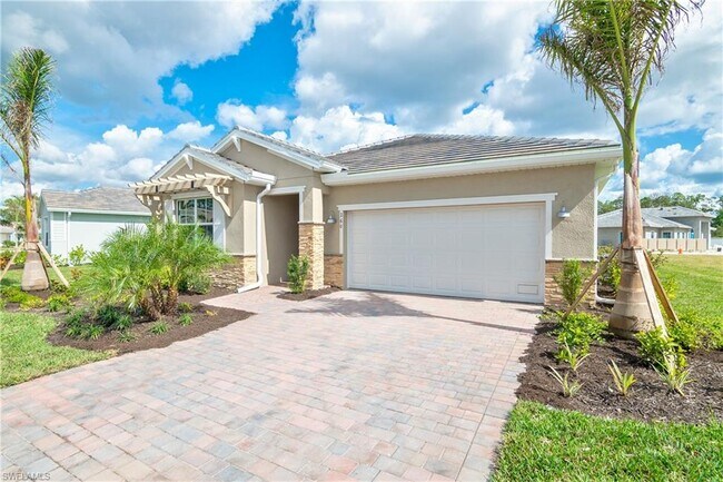 Photo - 260 Tamarindo Ln