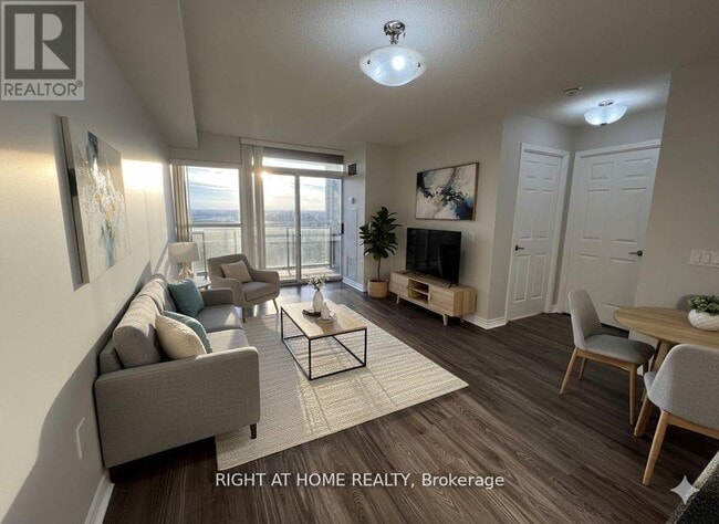 Photo - 55 Strathaven Dr Unit 1808