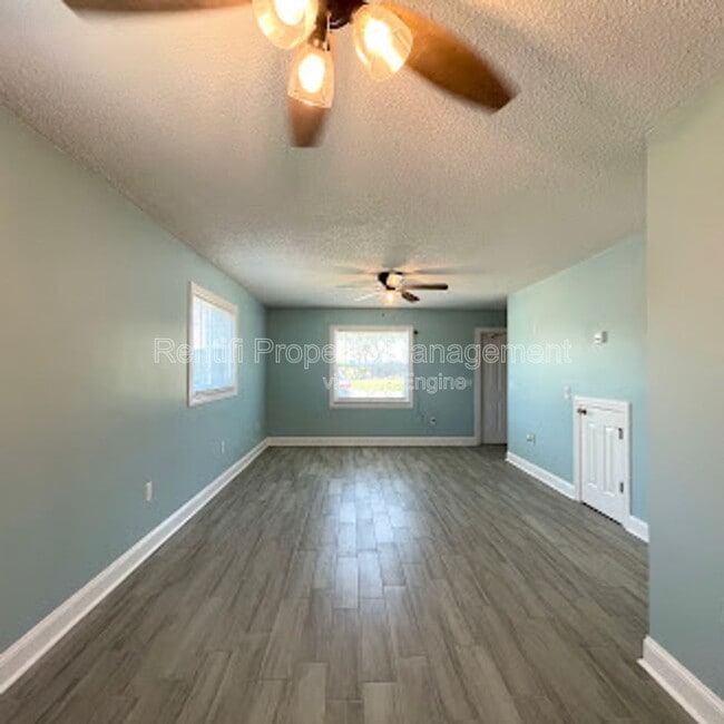 Photo - 17325 Whitewater Ct