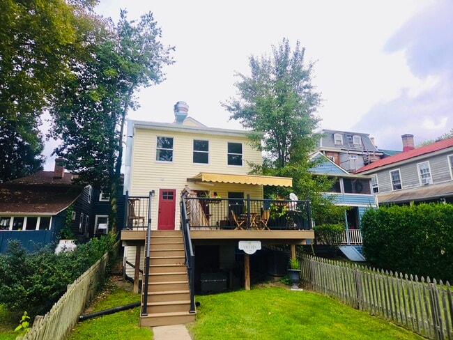 Photo - 222 Bohemia Ave Unit B
