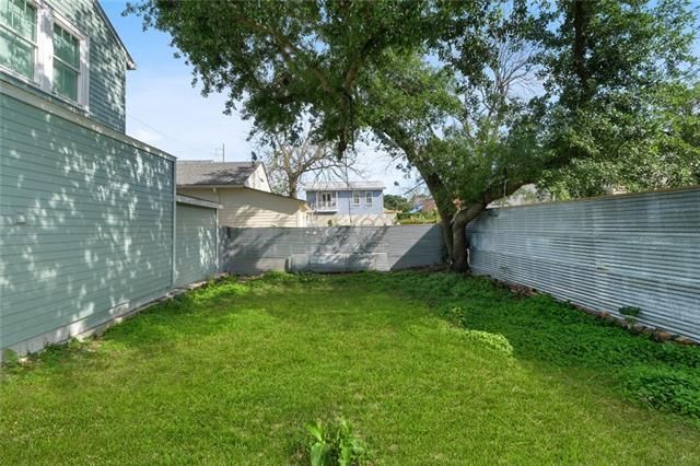 Photo - 2712 Chippewa St