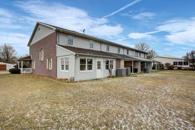 Photo - 2367 McCleary Dr