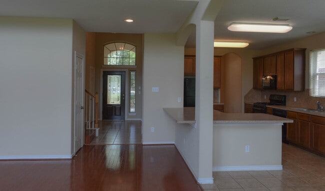Photo - 26307 Meadow Dawn Ln