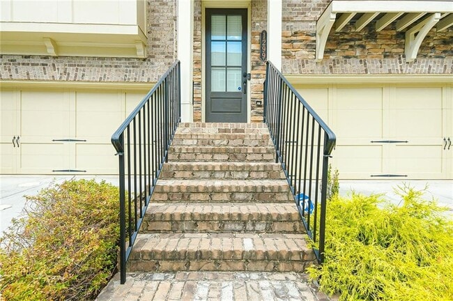 Photo - 1299 Linden Ct