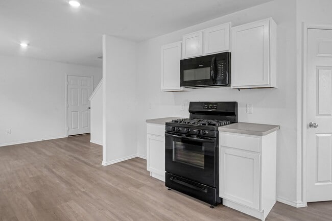 Photo - 1714 Campos Ct