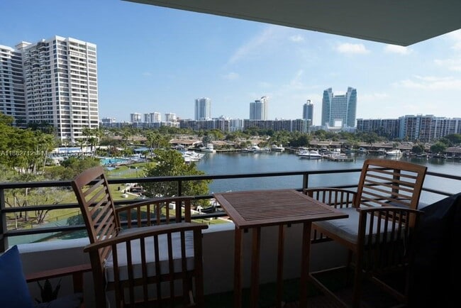 Building Photo - 500 Three Islands Boulevard Unit 226 Rental
