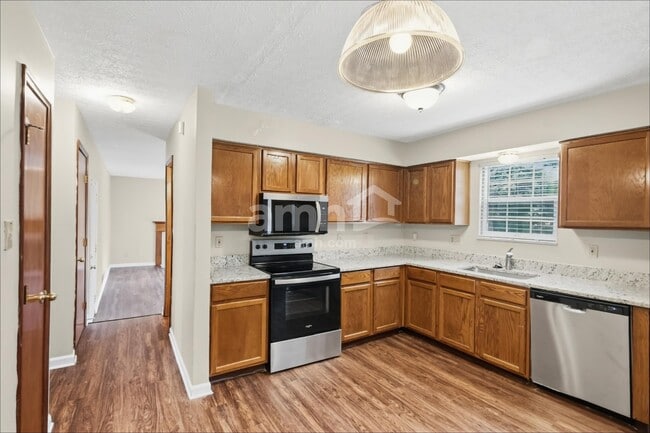 12400 Bentwood Farms Dr
