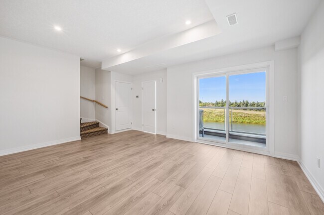 Photo - 95 Reverie Way