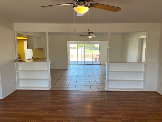 Photo - 848 S Saranac Ave