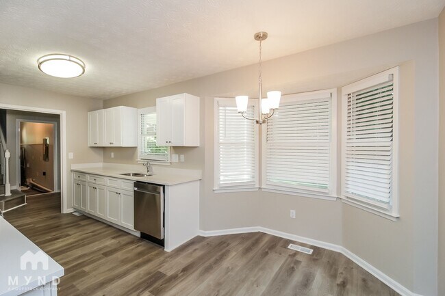 Photo - 9014 6 Branches Trail