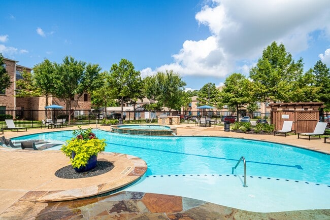 Photo - Hawthorne Ridge