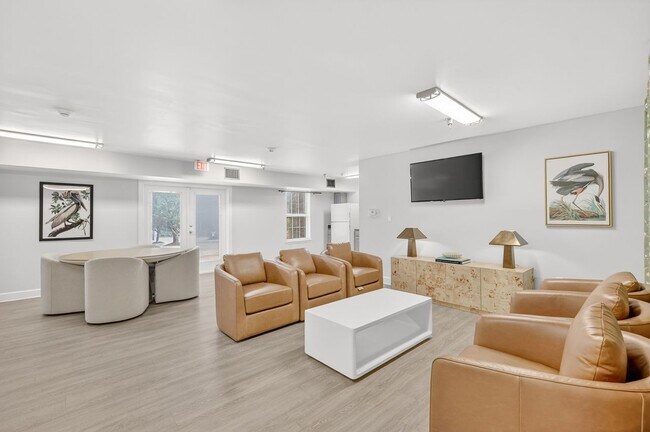 Argyle Avenue Apartments