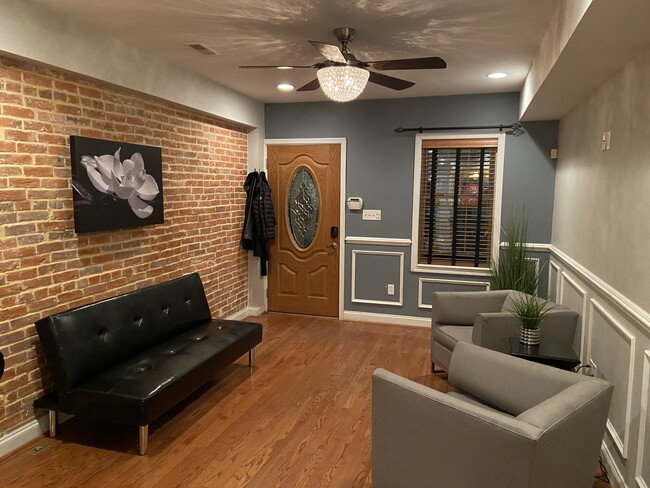 Living Room - 1164 Nanticoke St