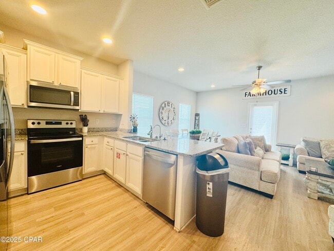 Photo - 7478 Shadow Lake Dr