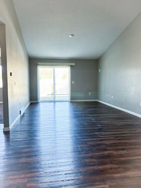 Photo - 1987 Southridge Ave