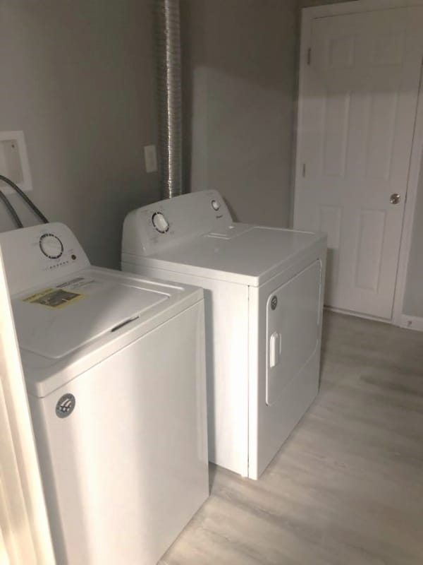 Photo - 3445 Juneway