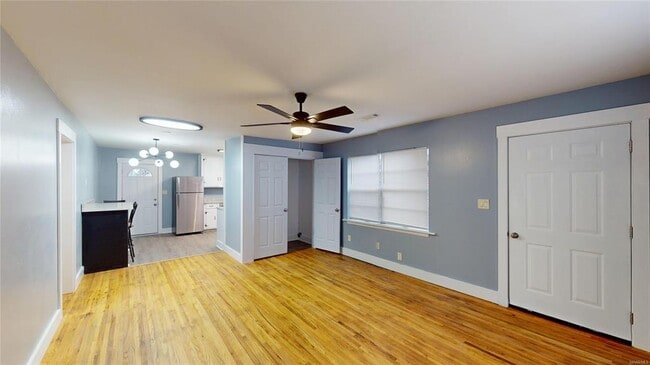 Photo - 302 Moncrief St Unit No 4