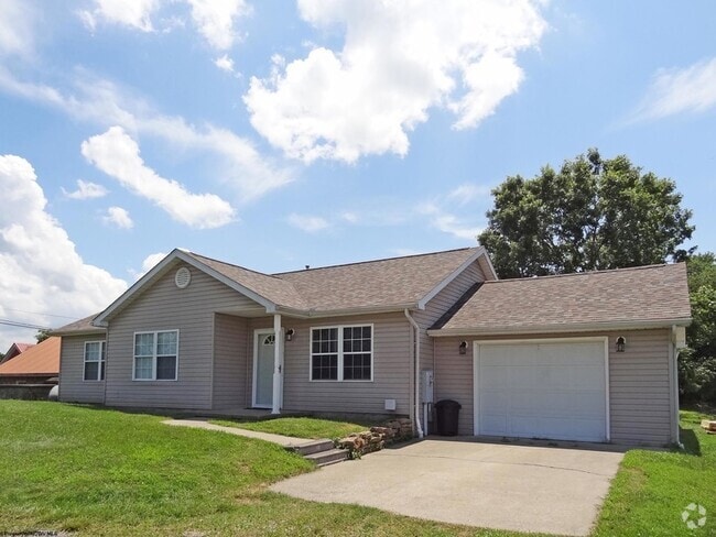 Building Photo - 1002 Bakers Ridge Rd Rental