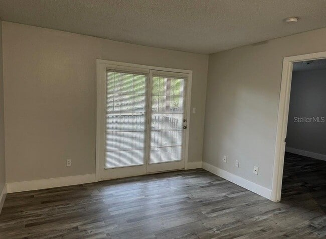 Photo - 224 Afton Square Unit 205