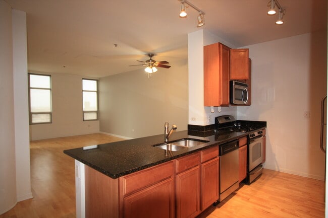 Photo - 1255 S State St Unit 1906