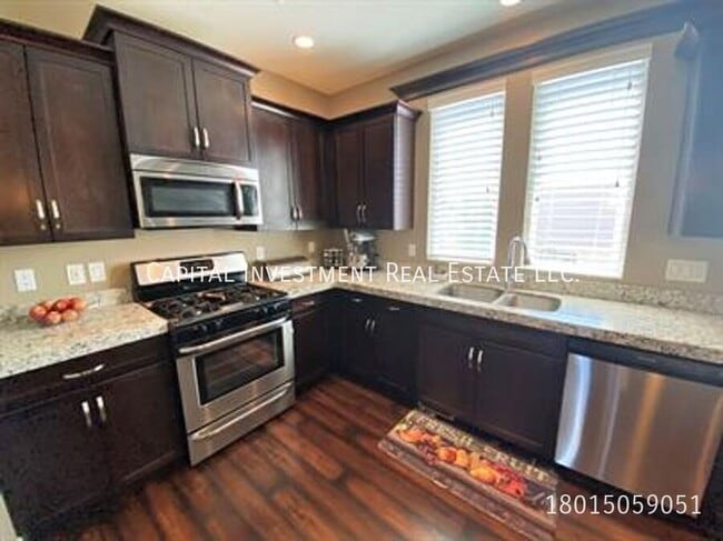 Photo - 4943 W Daybreak Pkwy