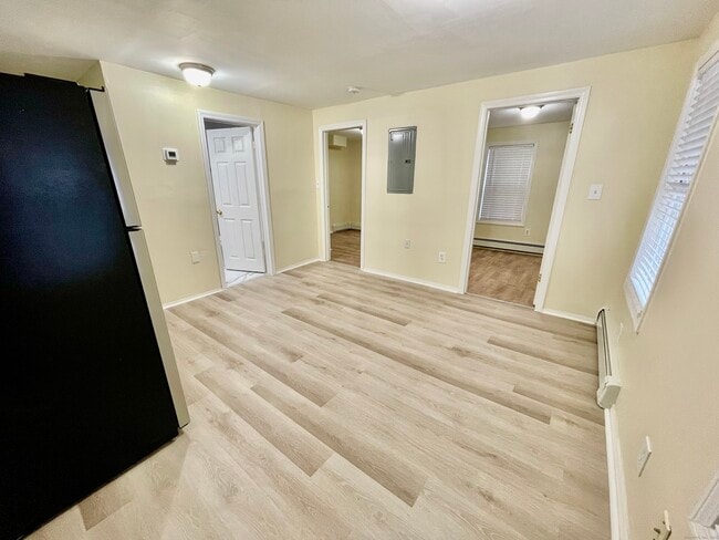 Photo - 92 W Main St Unit 2