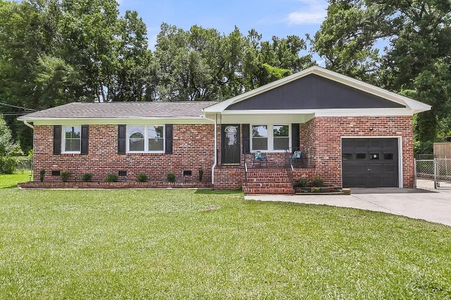 Building Photo - 6305 Lucille Dr