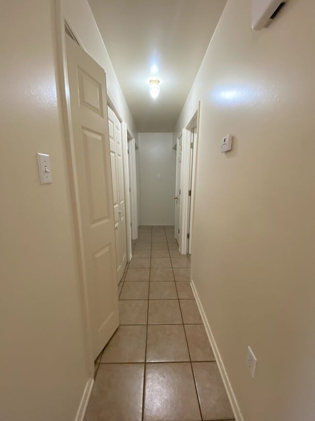 Photo - 108 Poplar St