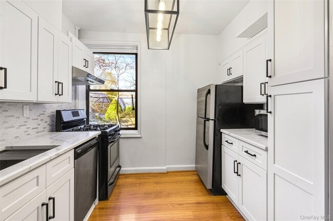 Photo - 212 Larchmont Acres Unit 2B