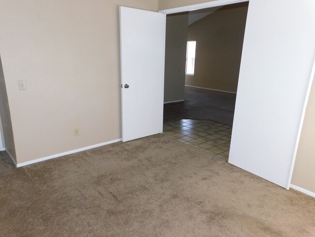 Photo - Gorgeous 3 Bed 2 Bath House in a Great Neighborhood