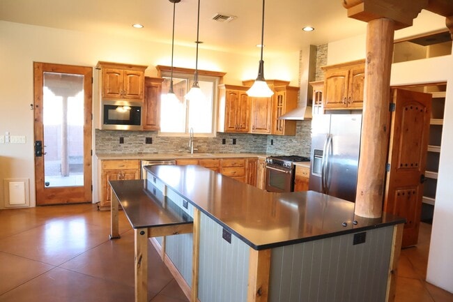 Photo - Your own resort! Elegant, Exclusive & Exquisite.