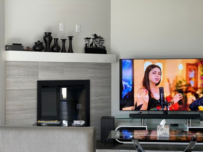 Photo - 2222 Eversull Ln