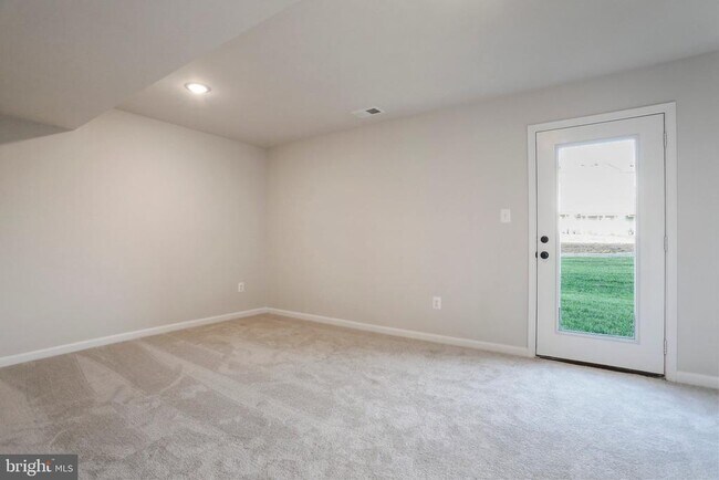 Photo - 62 Thrower Rd