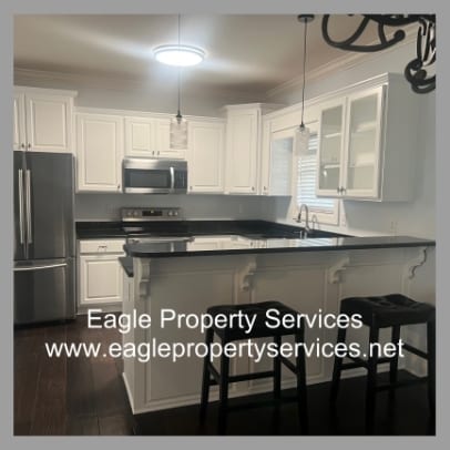 Photo - 3010 Lamory Ln