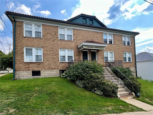 Exterior - 401 Cornell Ave Unit Apt 4