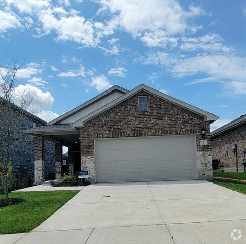 Building Photo - 711 Caraway Dr Rental