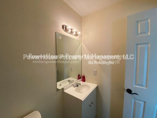 Photo - 1981 Patterson Cir