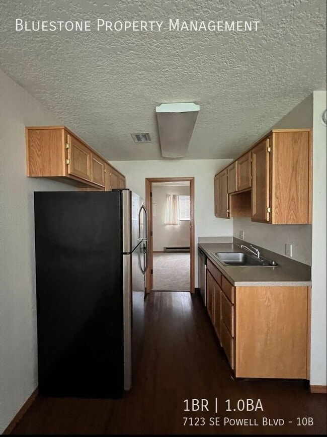 Photo - 7123 SE Powell Blvd Unit 10B